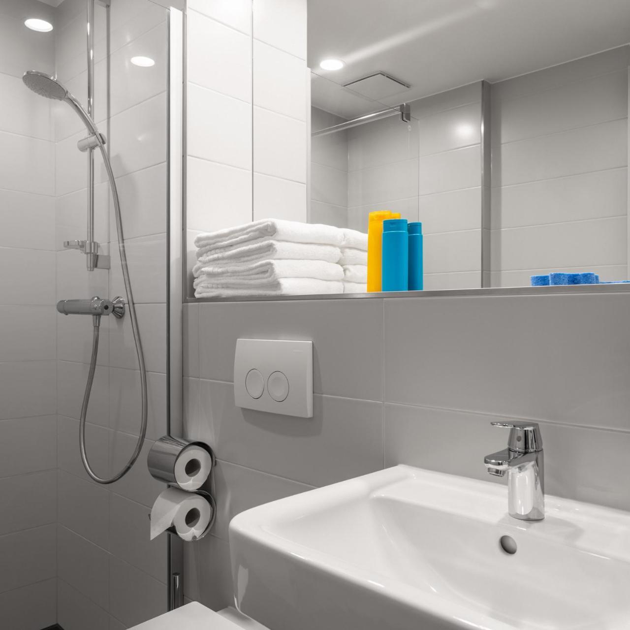 Serways Hotel Lueneburger Heide West Bispingen Dış mekan fotoğraf